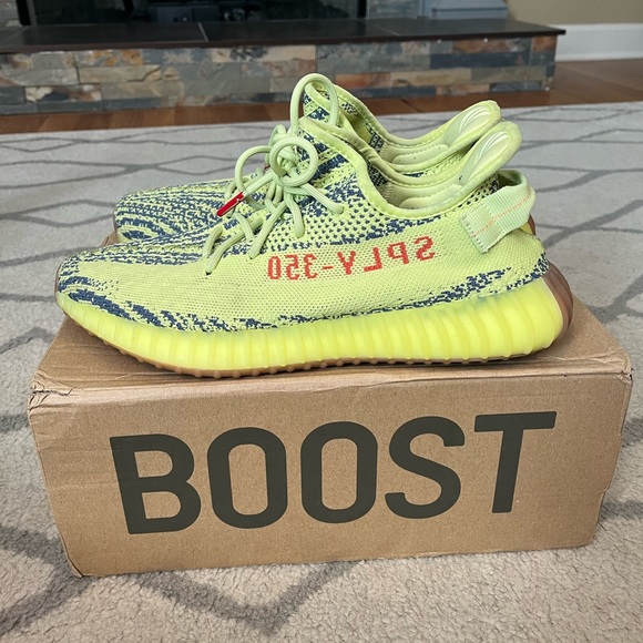 Yeezy 350 V2 Semi-Frozen Yellow - Picture 3 of 7